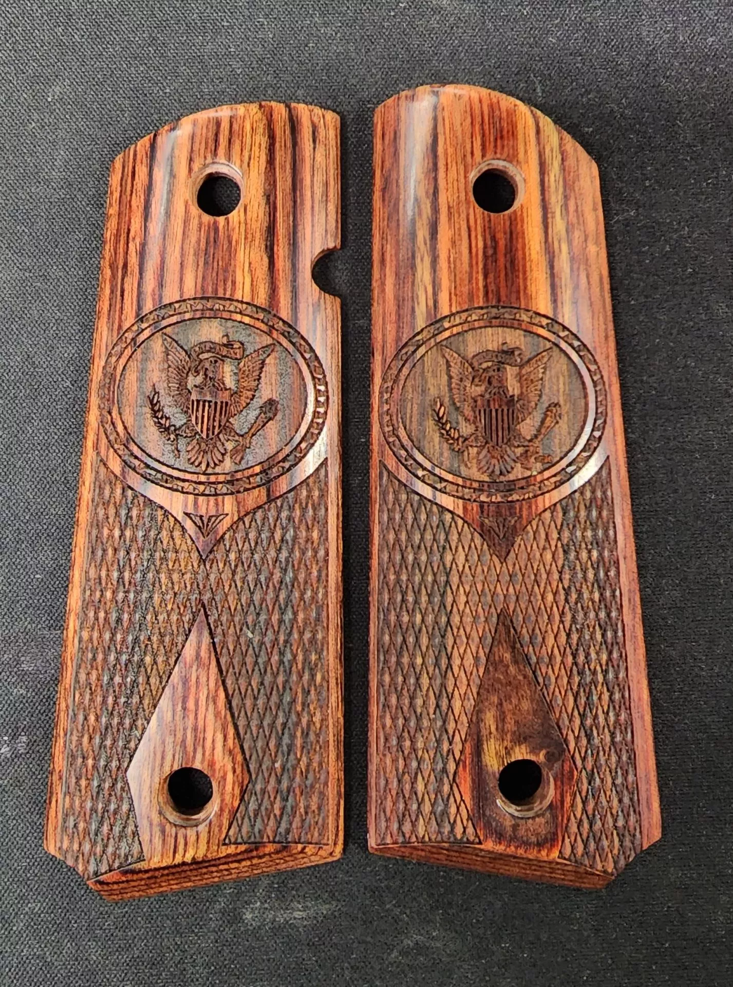 1911 Full Size Frame Classic Panel 1/2 Checkered US Army Logo Rosewood