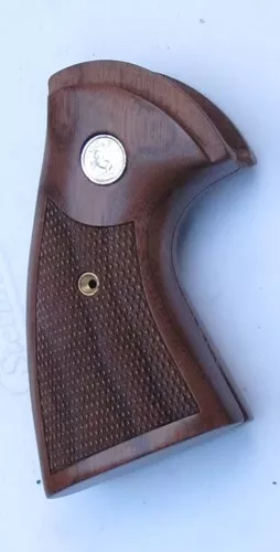 Colt Python Checkering Medallions Walnut Engineered Accessories