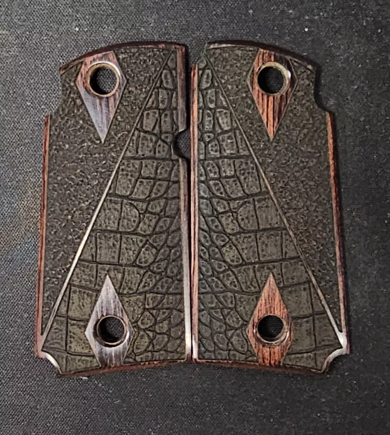 Kimber Micro 9 Classic Panel Gator Stipple Rosewood