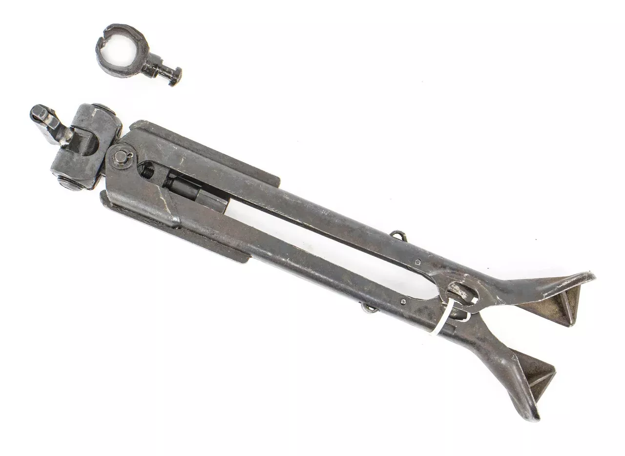 MG42/M53 Bipod Assembly