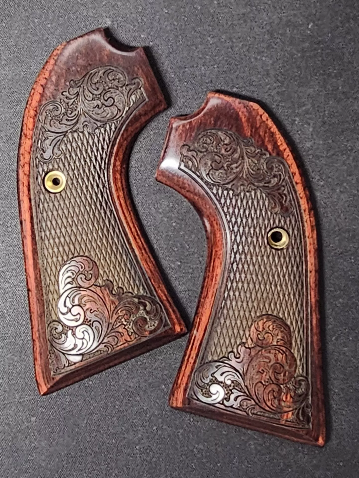 Ruger Bisley Classic Panel Checkered Engraved Rosewood