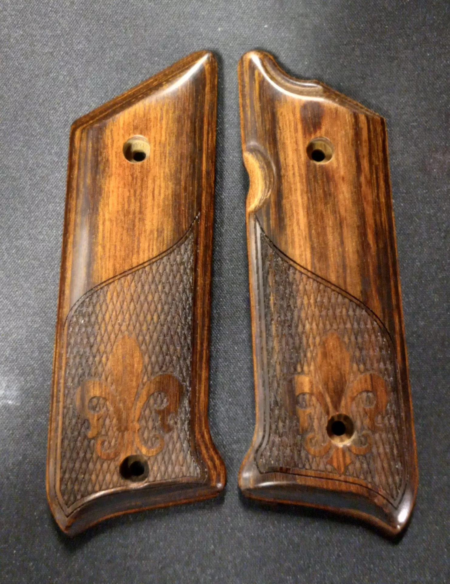 Ruger MKIII Classic Panel Walnut Checkered Fleur De Lis Engineered Accessories