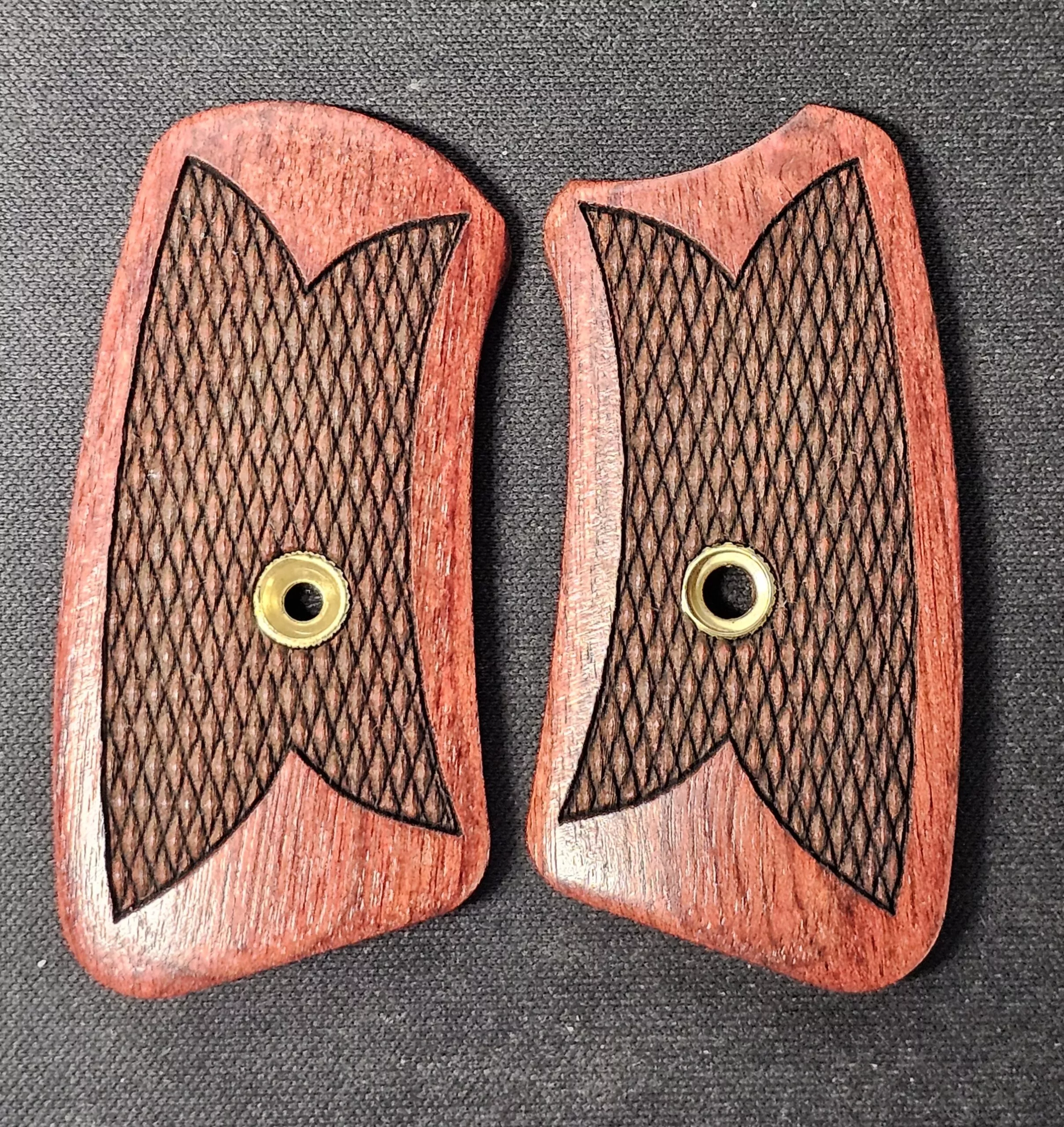 Ruger SP101 Checkered Rosewood Engineered Accessories