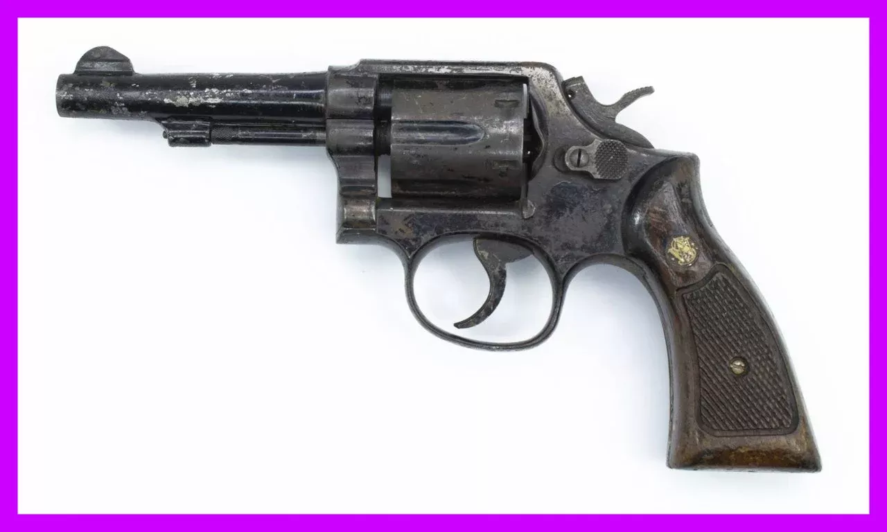 S&W 10-7 .38 SPECIAL 4