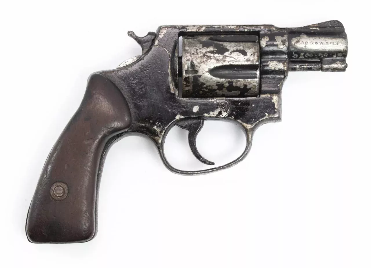 S&W 36 Revolver .38 Special, 2