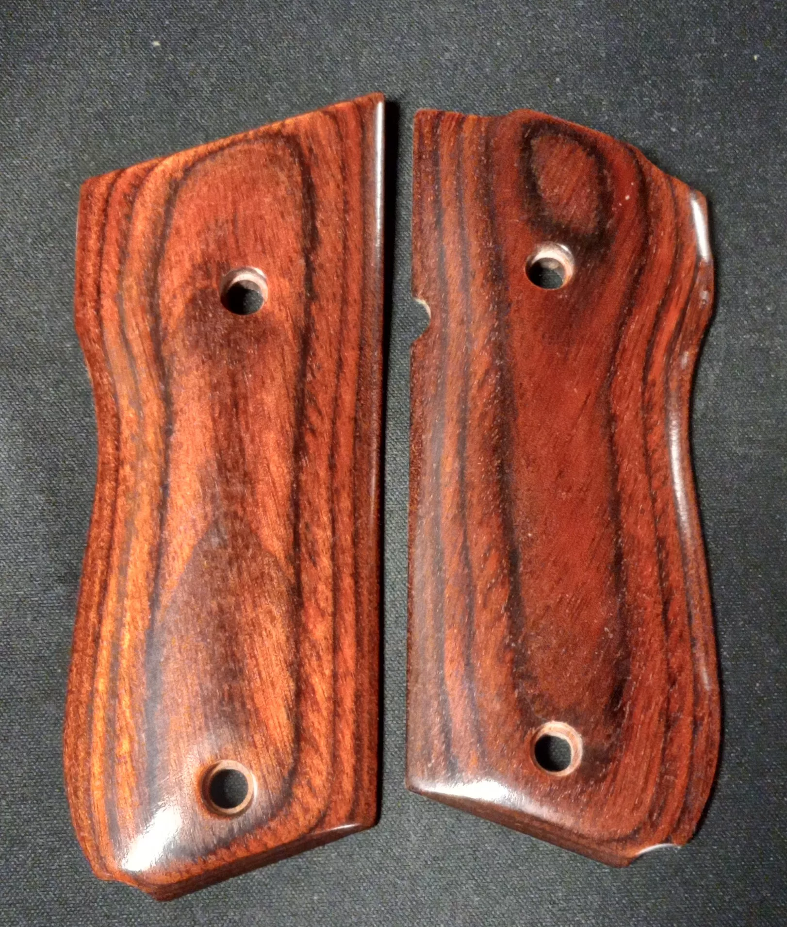 S&W Model 39 Altamont's Classic Panel Rosewood Engineered Accessories