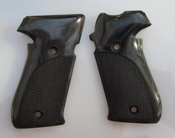 Sig Sauer P220 Altamont's Classic Panel Checkered Silver Black