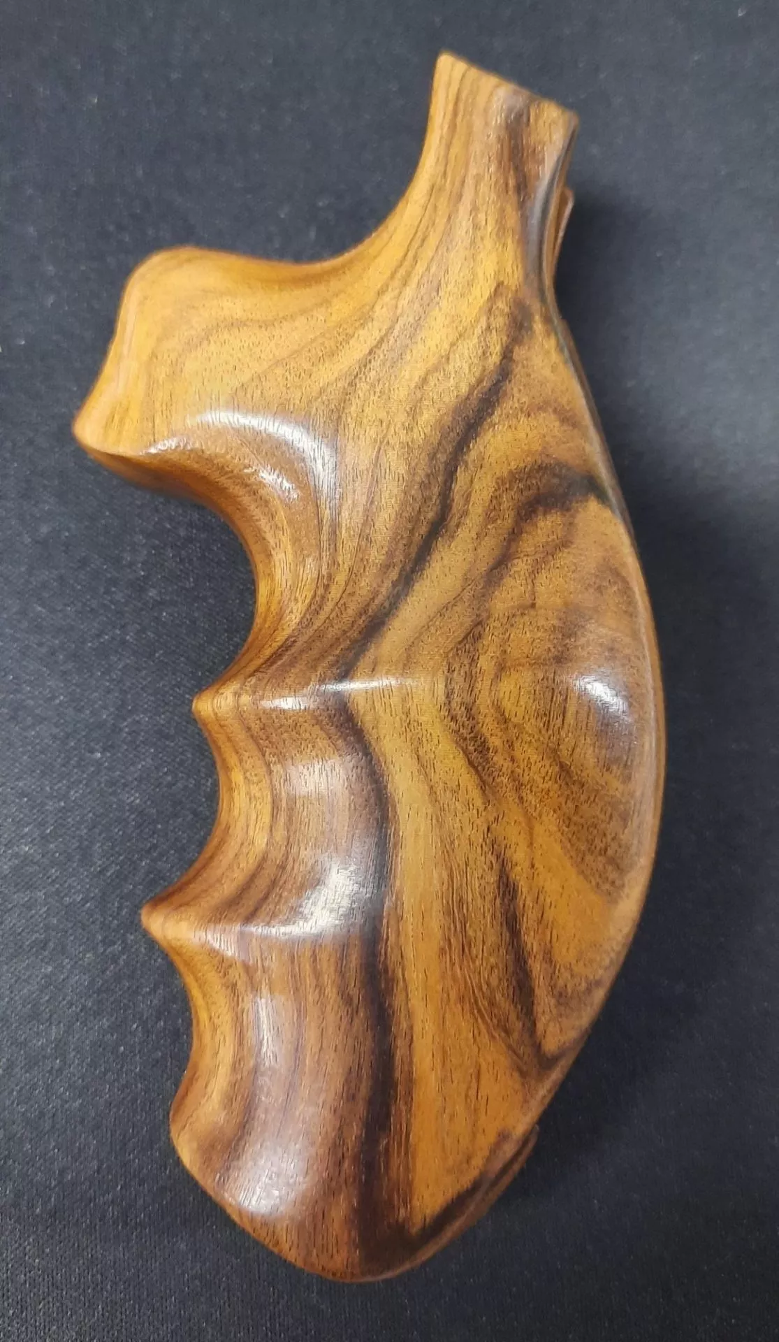 SW j round kingwood Engineered Accessories