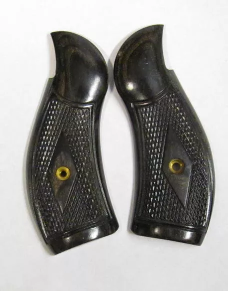 SW K/L Round Checker Silver Black Engineered Accessories