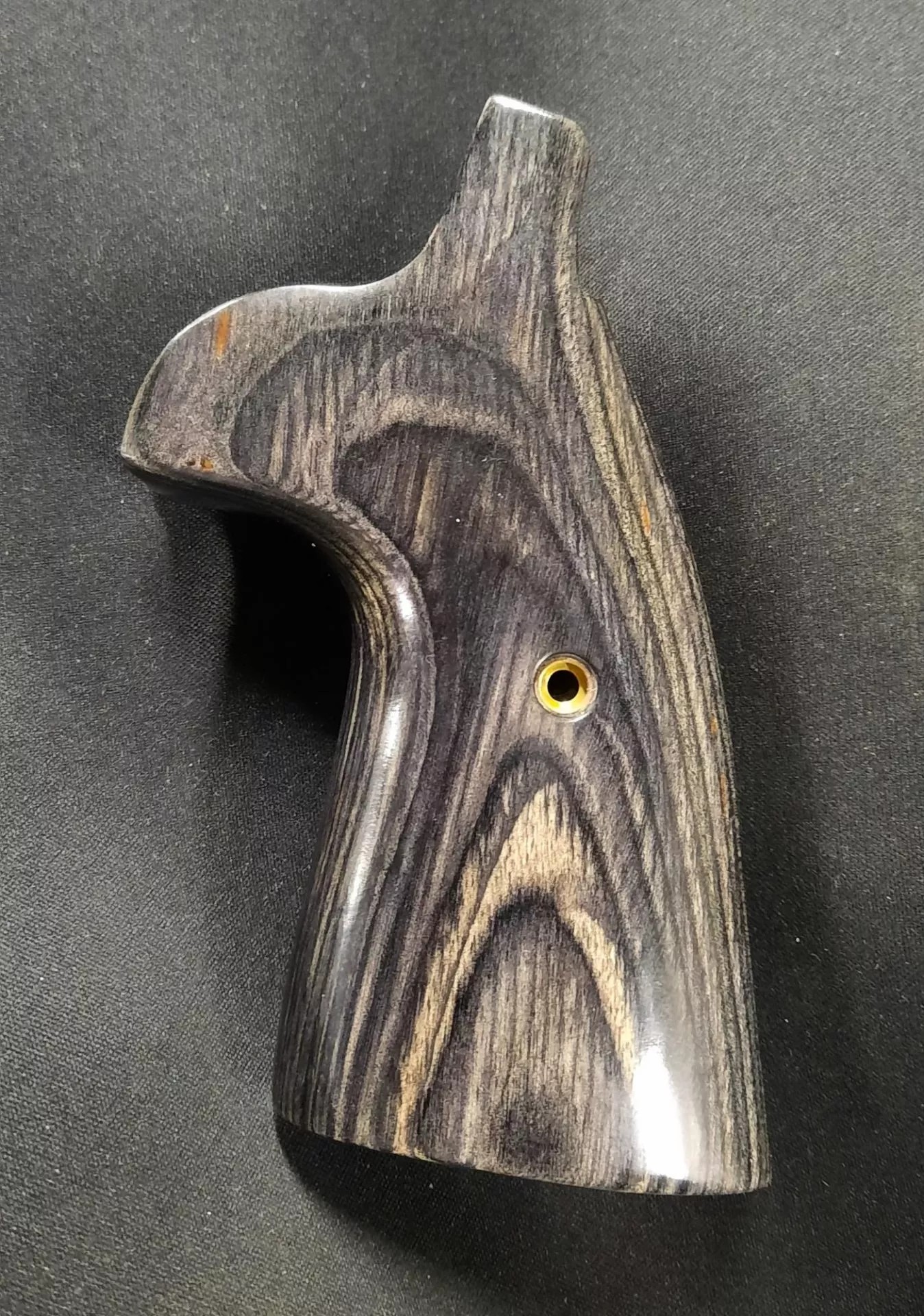 SW N Square target silverblack Engineered Accessories