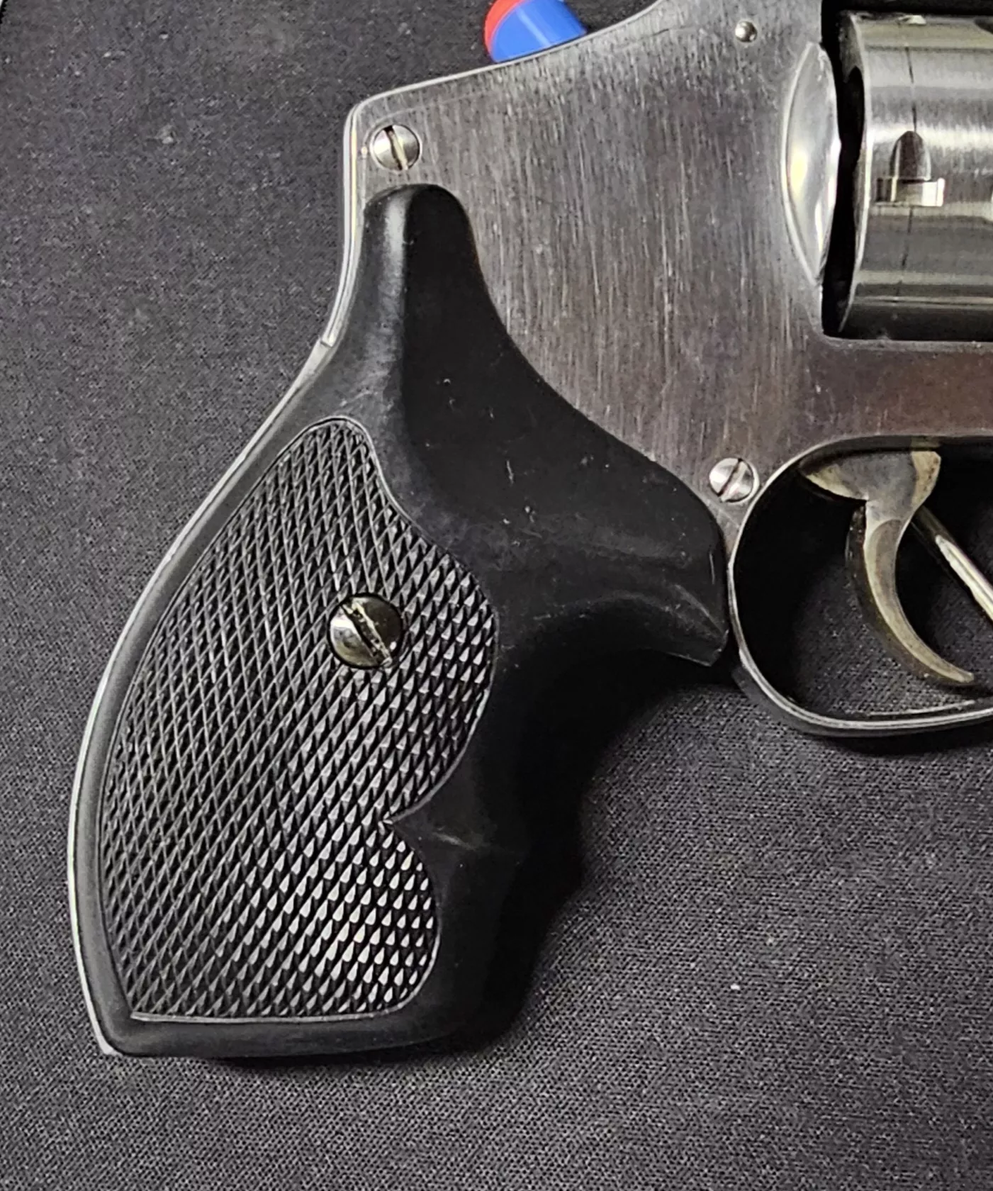 Uncle Mikes S&W J Round Boot Grip -